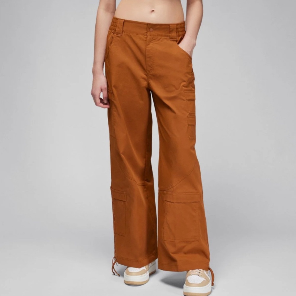 womens jordan pants size M